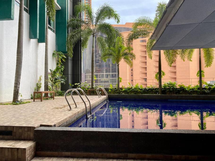 Ferienwohnung Spacious 3R,2R,Studio 5Min Walk To Time Square,Lalaport, Pool,Gym,Wifi Kuala Lumpur Exterior foto