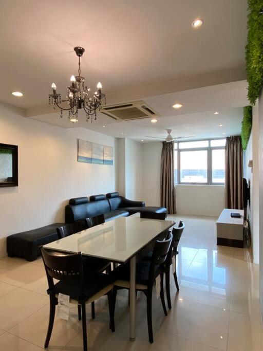 Ferienwohnung Spacious 3R,2R,Studio 5Min Walk To Time Square,Lalaport, Pool,Gym,Wifi Kuala Lumpur Exterior foto